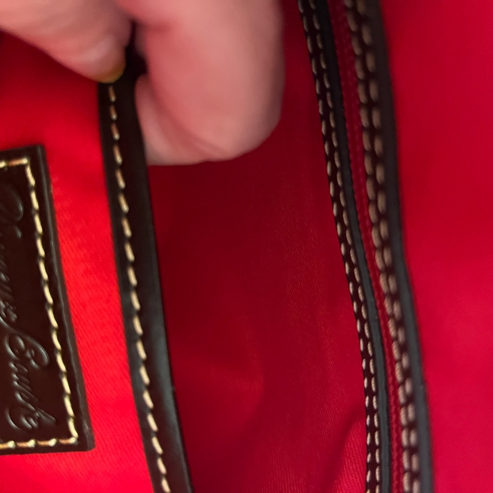 Dooney and Bourke leather bag alligator pattern new. - Picture 7 of 8